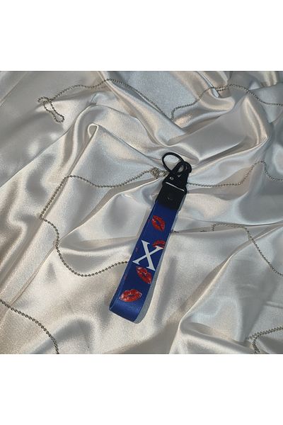 CEBECİOTO Blue Cloth Kiss - Auto-Moto Accessory with Keychain Mould 19cm; Double Side Print