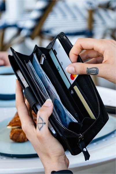 claw leather Portofel din piele cu compartiment pentru telefon și mâner