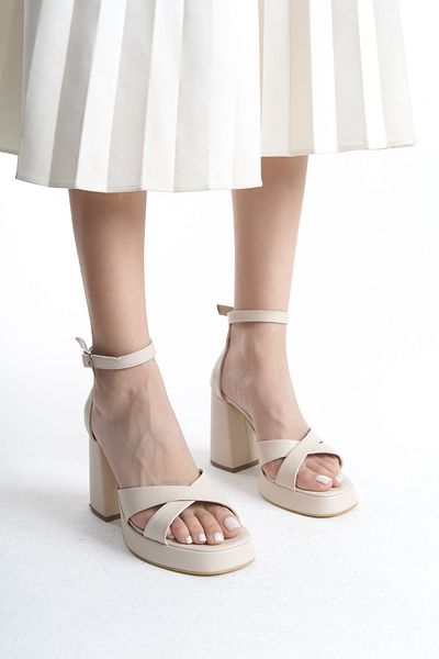 Moda Değirmeni Pantofi cu toc cu platformă încrucișată pentru femei Skin Skin BG1115-119-0002