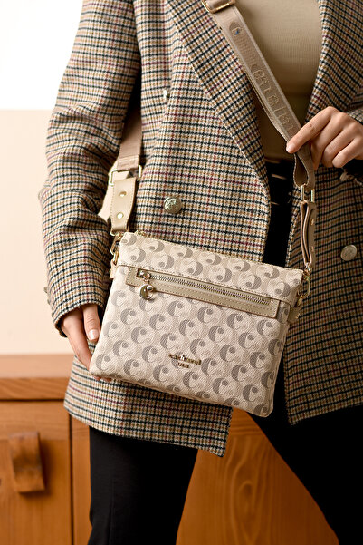 Cacharel Women's Monogram Shoulder Bag 8007