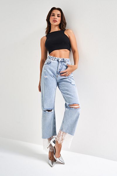 its basic D11S5-3 Model Ruched Ripped Leg - 100% Cotton Denim Jeans