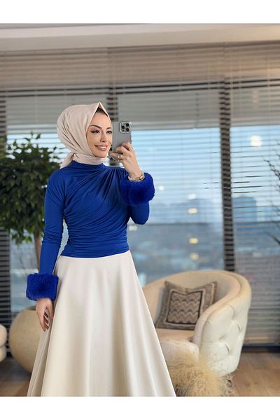 ALANURMODA 3922 Blouse with Shearling Sleeves