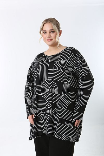 XL Modam Women's Digital Looking Three-Quarter Sleeve Plus Size Tunic