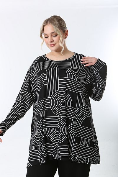XL Modam Women's Digital Looking Three-Quarter Sleeve Plus Size Tunic