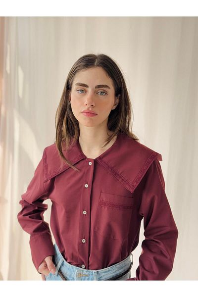 Retrobird Cămașă de damă roșu Claret - Dantela de design, guler pentru bebeluși