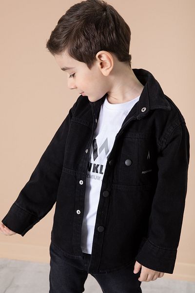 Cansın Mini Tricou cu decolteu rotund cu imprimeu text negru Cămașă Jean pentru băieți