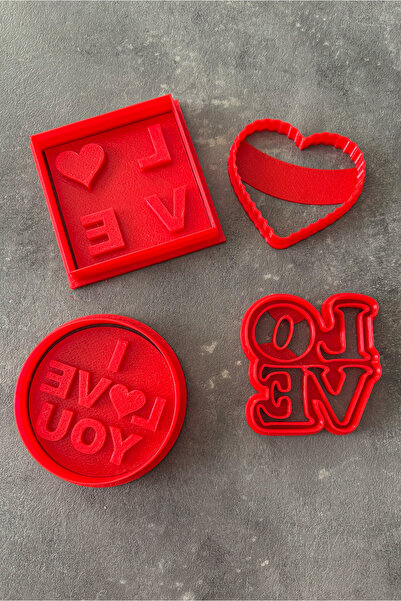 To Design Lab Valentine's Day Themed 4-Piece Mold Set
