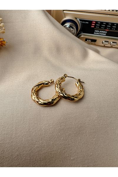 zarifje Patterned Hoop Earrings Model