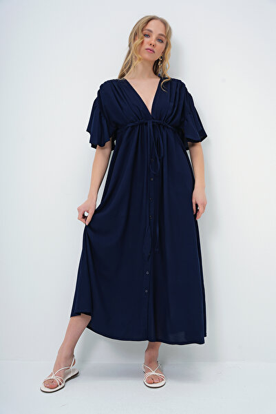 Trend Alaçatı Stili Dámské námořnicky modré popelínové šaty s výstřihem do V s výstřihem do V – nízký střih na zádech, zapínání na knoflík Alc-X13582