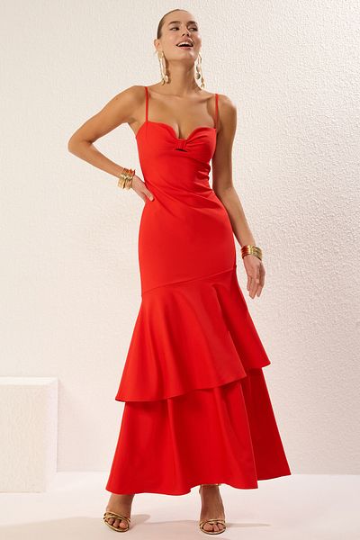 Trendyol Collection A-Linien-Heimkehrkleid mit Granatapfelblütenmuster, Modell TPRSS25AE00048