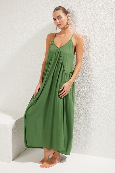 Trendyol Collection Πράσινο Maxi υφαντό φόρεμα παραλίας με αξεσουάρ TBESS25EL00060