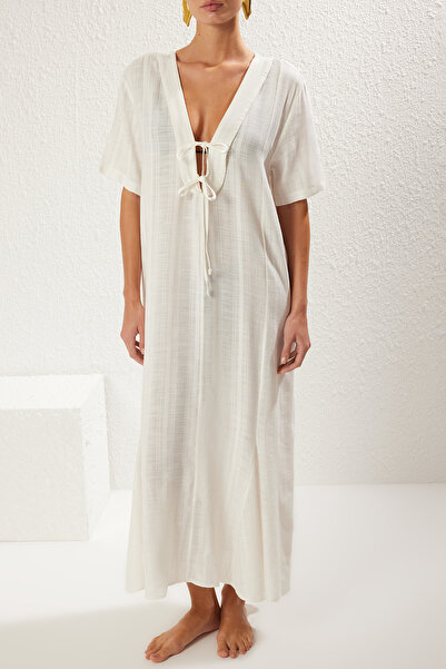 Trendyol Collection Ecru*001 Maxi rovné šaty s uvolněným proužkem – 50 % viskózní, 50 % nylon