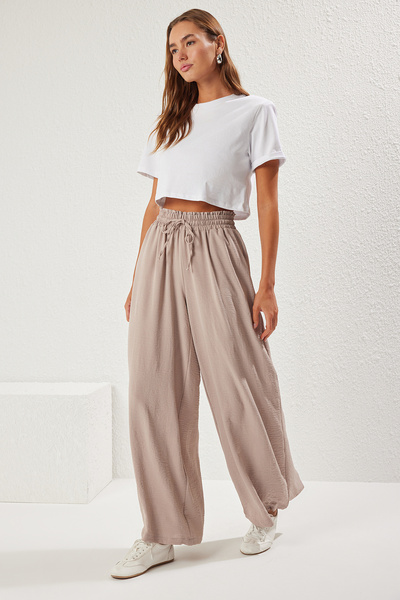 Trendyol Collection Taş Wide Leg/Wide Leg Elastic Waist Woven Pants Twoss25Pl00070 Palazzo