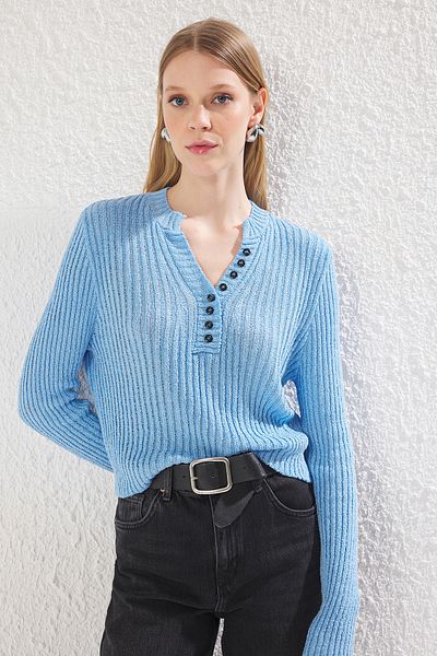 Trendyol Collection Pulover de tricotaj albastru cu decolteu în V TWOSS25KZ00001