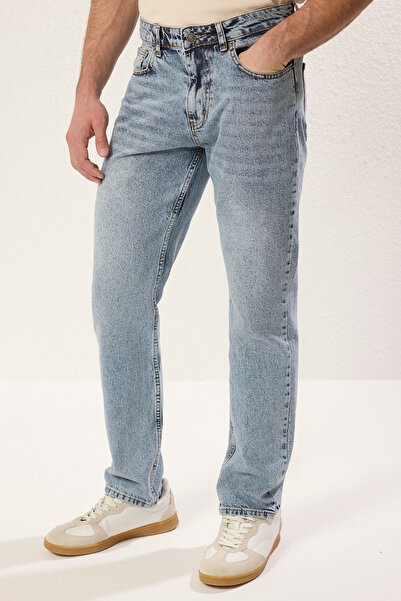 Trendyol Collection Μπλε τζιν Straight Fit - TMNAW23JE00023 Τζιν παντελόνι