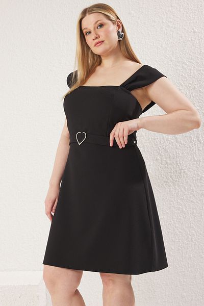 Trendyol Curve Μαύρο Finike Woven Φόρεμα Plus Size