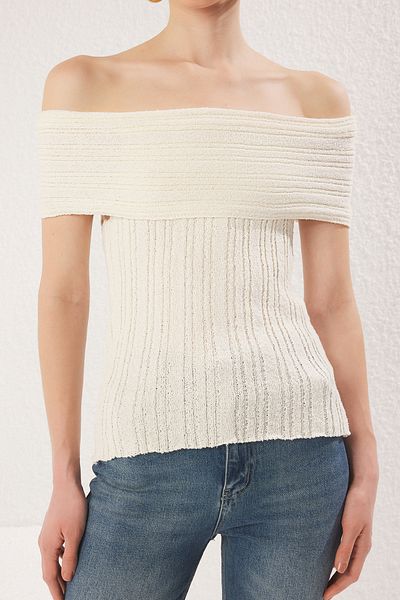 Trendyol Collection Bone Carmen Collar Textured Knitwear Tenká halenka TWOSS25BZ00328