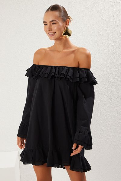 Trendyol Collection Czarna mini sukienka plażowa z falbanką Tbess25El00092
