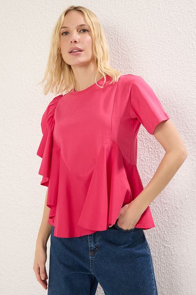 Trendyol Collection Πλεκτή μπλούζα φούξια ποπλίνα - Λεπτομέρεια βολάν, κανονική εφαρμογή TWOSS25BZ00008