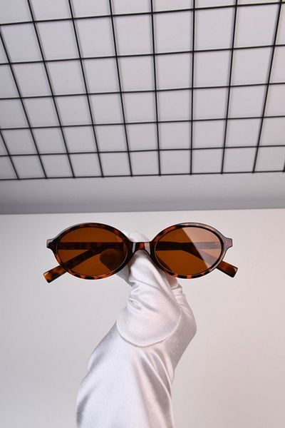 LOOKUP Uv400 Protection Oval Glasses - Optical Compatible, Glass Changeable + Case+ Cloth Gift