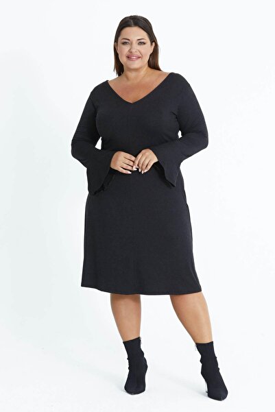 Mooi XXL Γυναικείο ανθρακί φόρεμα με λαιμόκοψη V με λαιμόκοψη, ελαστικό μάλλι...