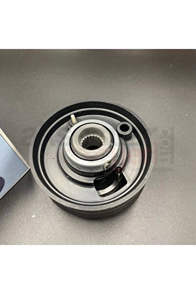 carlone Mercedes W123-W124-W190 Kasaya Özel Üretilmiş Spor Direksiyonlar İçin...