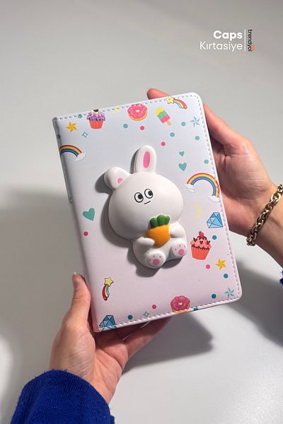 caps Sparkling Sukuşi - Fluffy Embossed Squishy Notebook