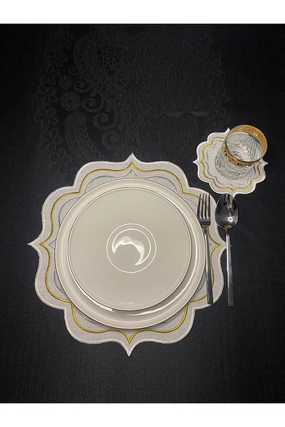 Smiling Home Set of 12 - 6 Dubai Models, American Serve and 6 Presenter Napkins