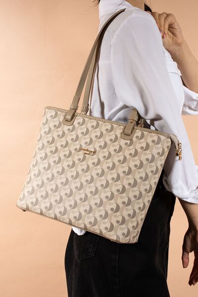 Cacharel Women's Monogram Shoulder Bag Chl8005