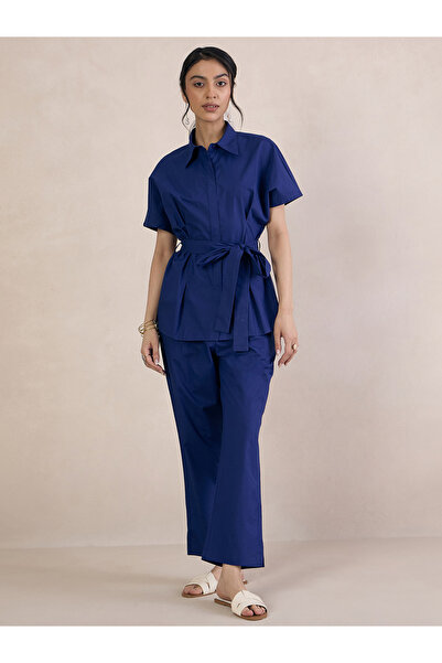 Femmella By Styli قميص بوبلين سادة مع حزام ربطة عنق