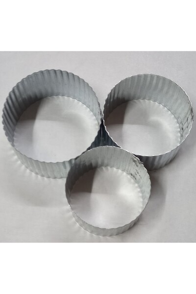 RENUZU Yuvarlak Tırtıklı Kurabiye Kalıbı 3 Lü 7-8-9 Cm Derinlik 4 Cm Paslanma...