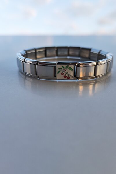 Lynare سوار سحر إيطالي نموذج الكرز سوار فولاذي فضي قابل للتعديل