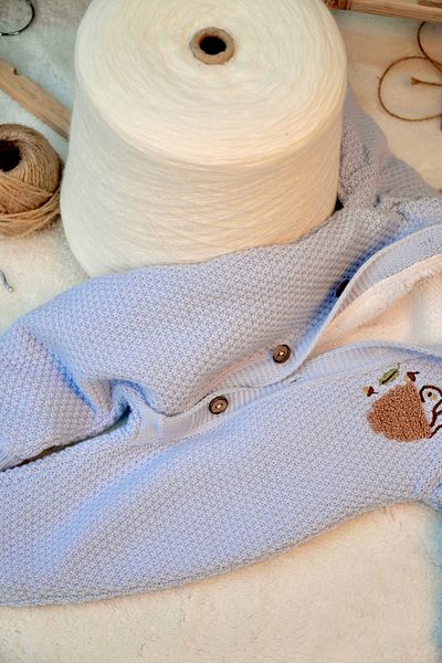 Bursa Trikomer Knitwear Knitted Squirrel Embroidered Wellsoft Lamb Wool Winter Baby Jumpsuit