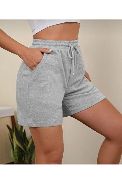 UYN SPORT Σορτς 3 τεμαχίων σε κόκκινο-μαύρο-γκρι χρώμα, άνετη εφαρμογή, ελαστική μέση, καλοκαιρινό μαλακό ύφασμα με τσέπες