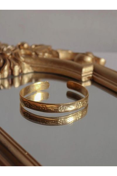 Reorah Collection Vintage Blossom Bracelet-Flower Pattern Vintage Bracelet