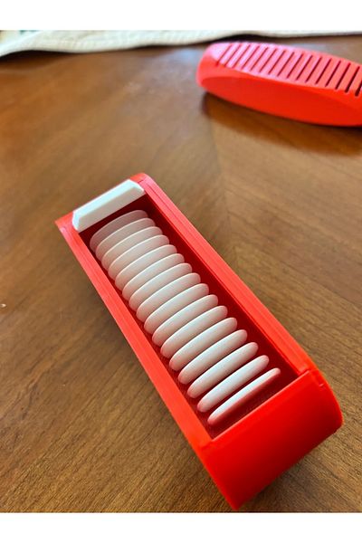 MUAMMO Guitar Picks Organizer Holder Storage Container (Pick up 16 Pieces of Picks)
