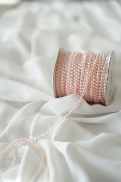 İstoria Bridal 5 Meters of Pink Row Pearl, Cut Pearl, Bundle-Bouquet Decoration (4 mm)