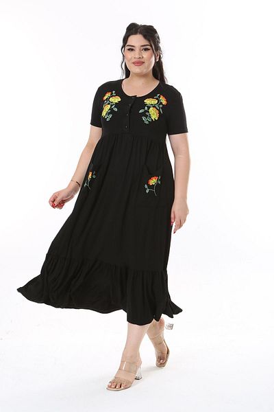 Şans Μαύρο Κεντητό Φόρεμα Plus Size - Πλακέτα με Κουμπιά 65N38169
