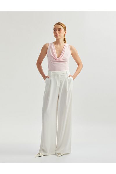 Koton Degaje Collar Sleeveless Blouse