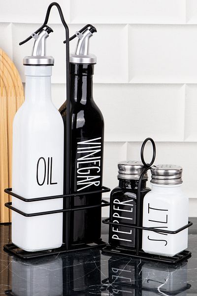 DNS HOME 500Ml/85Ml Kitchen Kit with Metal Lids - Set of 4 Set of 2 Glass Oil Pots and Salt Shakers
