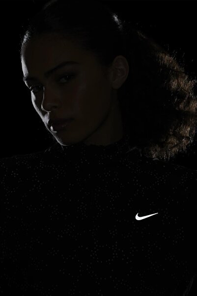 Nike Dri Fit Swift Element 1/4 Zip Running Womens Women's Quarter Zipper Reflective Sweatshirt Black