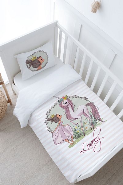 Tuğba Kuğu Baby Size Duvet Cover Set (100X150) - Iconic Series - Chat with the Unicorn