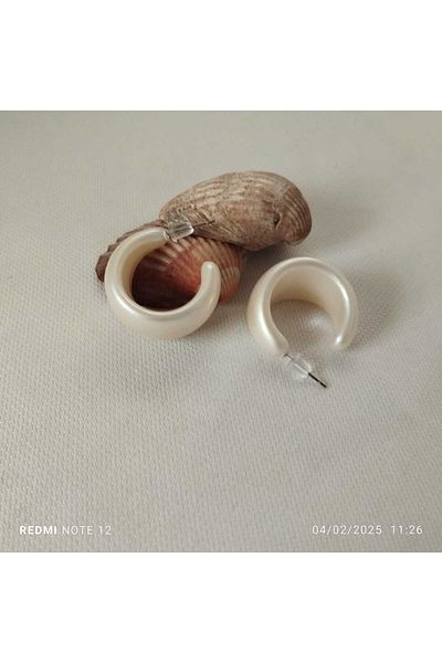 Bujiteri Pearl Color Acrylic Hoop Earrings