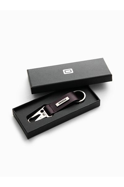 OMBRE Herren Schlüsselanhänger mit Karabinerhaken - schwarz V1 OU-ACKC-0100