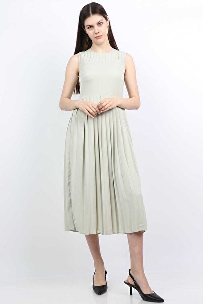 mica Plain Midi Dress with No Sleeves