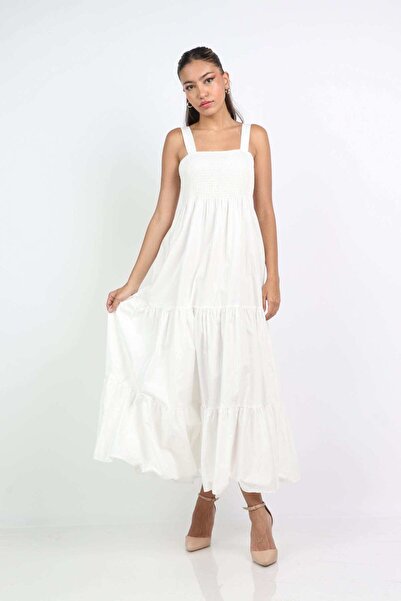 mica فستان طويل واسع بكشكشة وأشرطة عريضة