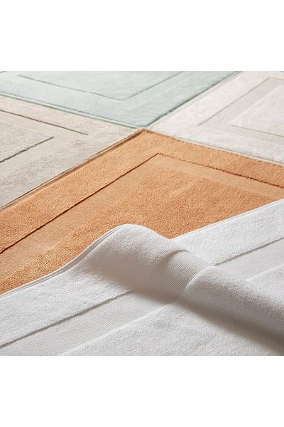 Chakra Frame Foot Towel 50x70 cm Beige