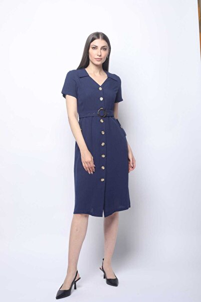 mica فستان ميدي بأكمام قصيرة وياقة واسعة