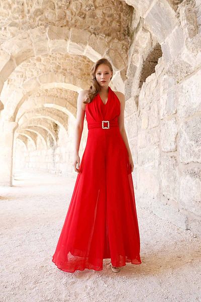 INVIDIA Halter Neck Belt Detailed Chiffon Jumpsuit-red-38