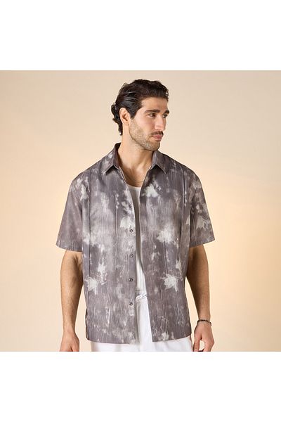 Iconic PIN TUCK DIGITAL PRINT SHIRT